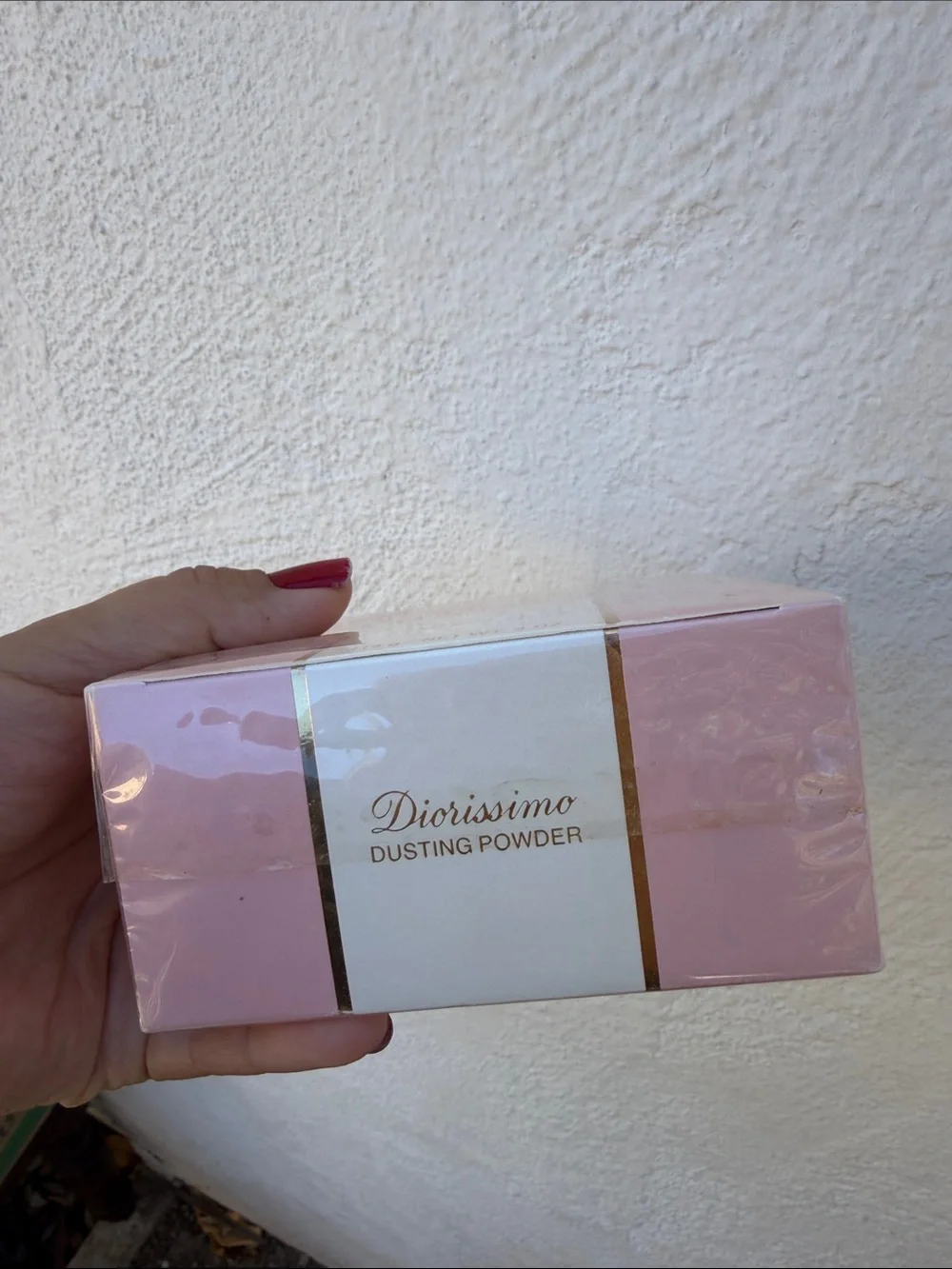 DIORISSIMO BY CHRISTIAN DIOR DUSTING POWDER (NEW WITH BOX & SEALED)